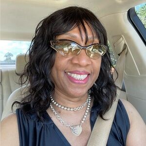 EUC Amber Cat-eye glasses/sunglasses 🌟💫